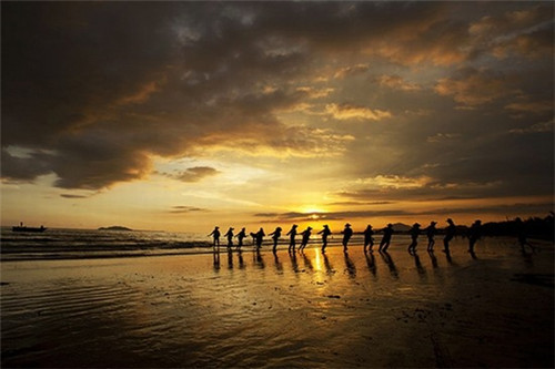 开心码头量贩零食